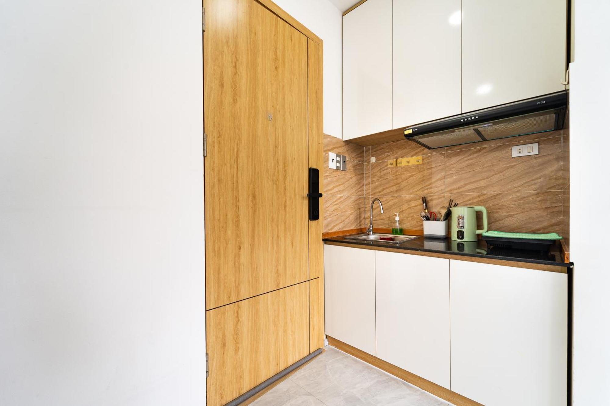 Hana Service Apartment